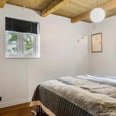 펜션 4 Bedroom Pet Friendly In Hemmet