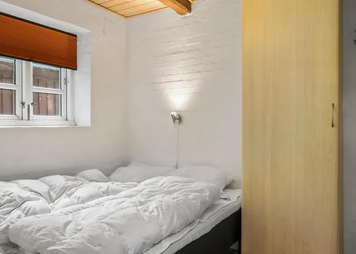 4 Bedroom Pet Friendly In Dom wakacyjny *