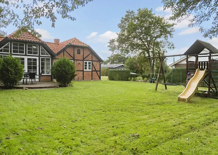 4 Bedroom Pet Friendly In * Hemmet